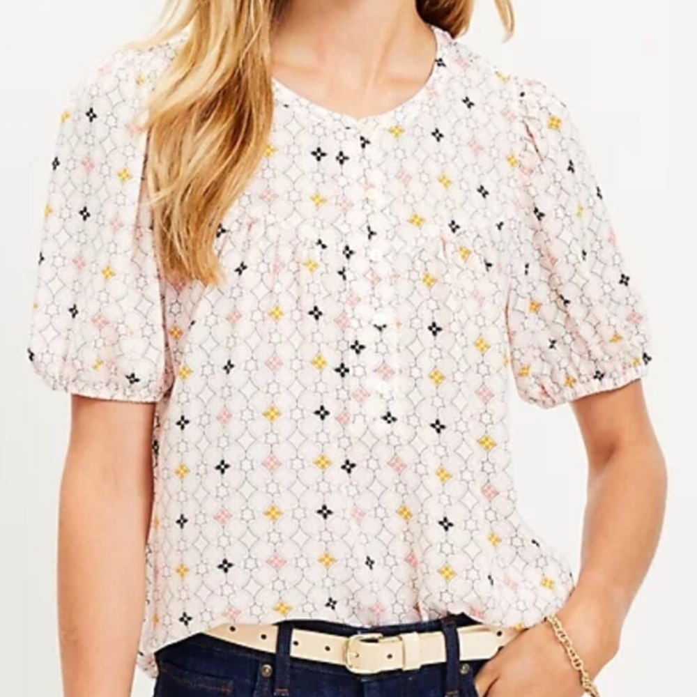 LOFT Floral Angled Yoke Button Mixed Media Top, White, Size L Lightweight EUC